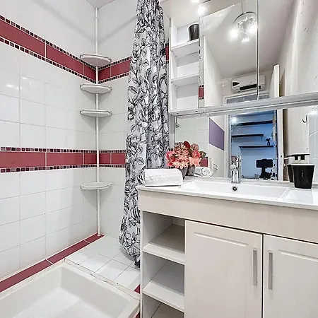 Le Lagon Bleu-6 By Interhome *