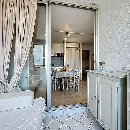 Apartmán Le Lagon Bleu-6 By Interhome