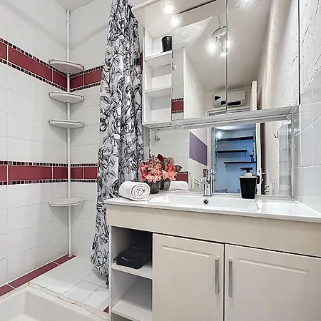 Le Lagon Bleu-6 By Interhome Le Grau-du-Roi