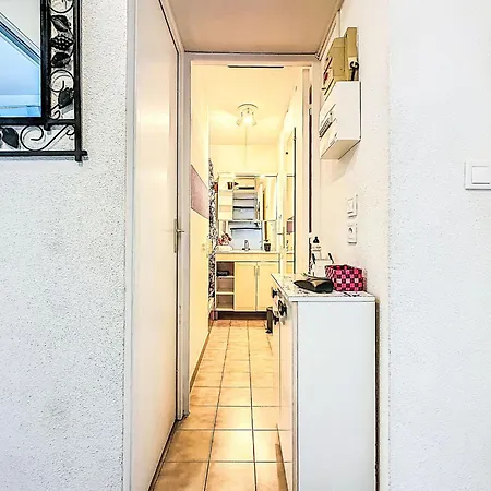 Le Lagon Bleu-6 By Interhome * Le Grau-du-Roi